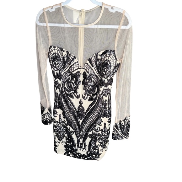 Stunning Sequin & Beaded Mesh Dress – Size Small – NWOT - Picture 3 of 12